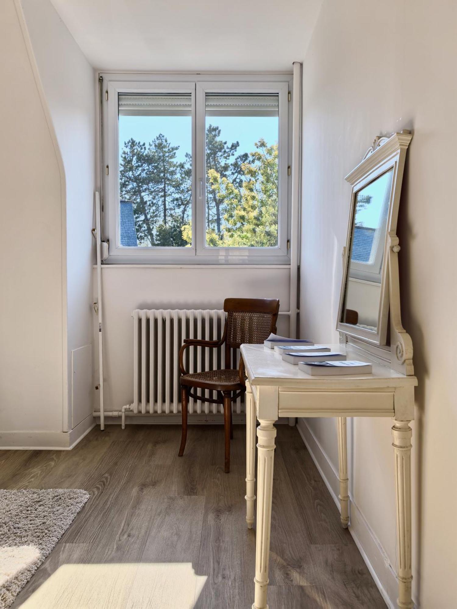 La Triolette, Maison Chaleureuse, Independante Et Refaite A Neuf Dans Le Vieux Coutainville, Tourisme Ou Teletravail 阿贡科塔因维尔 外观 照片